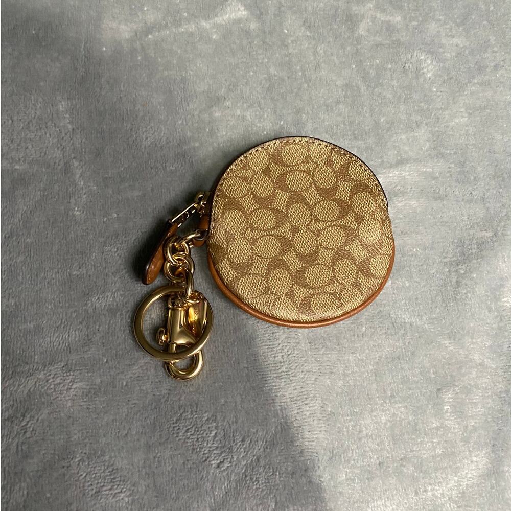 Coach Round Coin Purse Brown Leather Gold Hardware Mini Bag Charm EUC